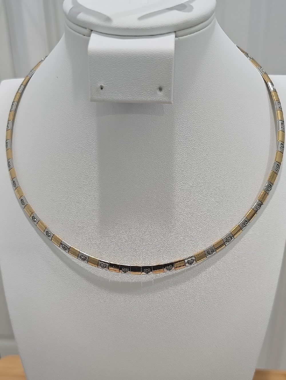 Two-Tone Gold and Silver Women’s Heart-Link Necklace